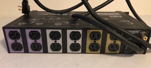 MONSTER POWER PRO 3500 POWER / NOISE CONDITIONER - ABNORMAL VOLTAGE.i1