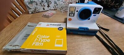 Polaroid NOW i-Type Camera - Blue & White
