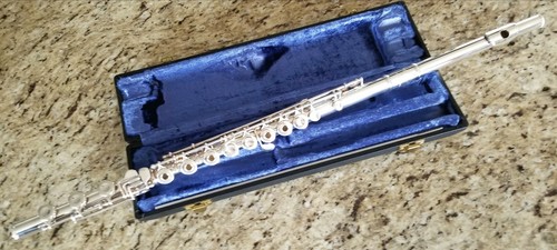 SELMER SIGNET OPEN HOLE FLUTE!  COIN SILVER TUBE, B FOOT, GORGEOUS! MUST SEE!!!