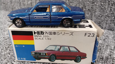 トミカ BMW 320i No.F23 1/62 Tomica 1/62 Scale F23 BMW 320I Diecast Foreign Car Series