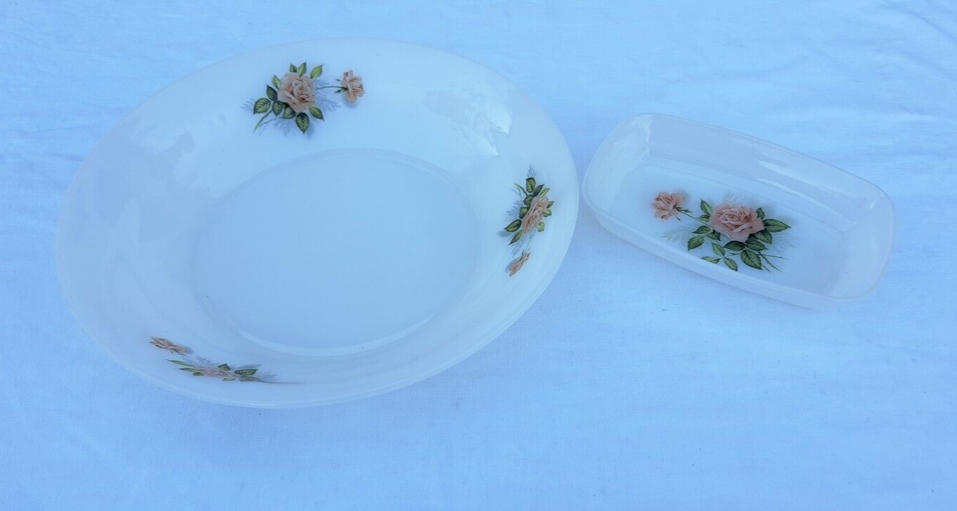 6 assiettes plates ARCOPAL ANEMONE vintage/ vaisselle française en opaline et motif fleuri/ années 1970 - France