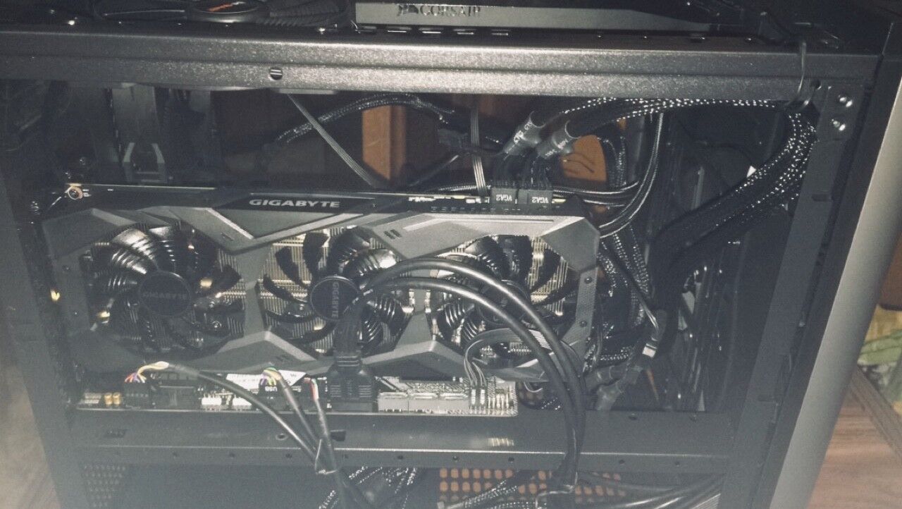 GIGABYTE GeForce RTX 2070 WINDFORCE 8GB GDDR6 Graphic Card GIGABYTE GeForce RTX 2070 WINDFORCE 8GB GDDR6 Graphic Card
