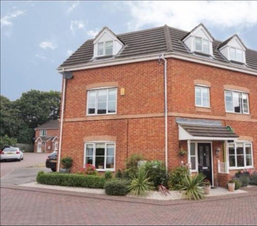 4 Bedroom House Available 1st September in Middleton, West Yorkshire