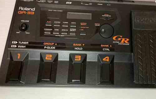 Roland GR-33　本体のみ　通電確認のみ Roland GR-33 本体のみ 通電確認のみ Roland GR-33 本体のみ
