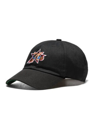 Митчелл энд Несс Блэк (Mitchell & Ness Black) - команда NBA 76ers, выступающая на первом этапе чемпионата мира по хоккею с мячом - OS