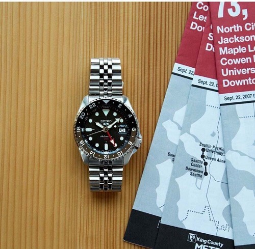 Pre-owned Seiko 5 Sports 42.5 Mm Gmt Automatic Black Dial Watch Ssk001k1( Good Luck)??