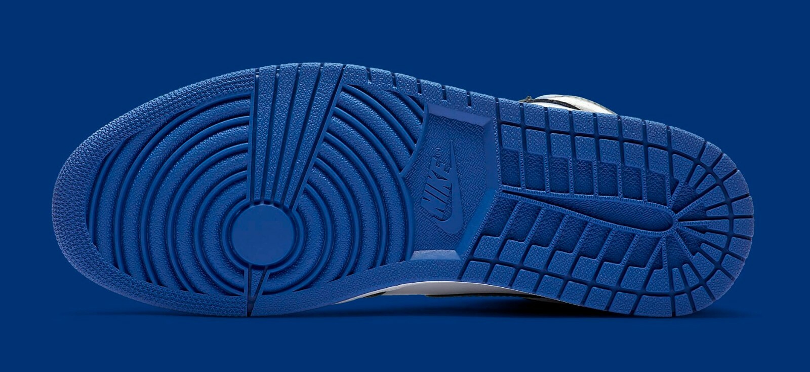 Pre-owned Royal Air Jordan 1 Retro High Og Size 9.5. White Blue Black.  Toe 555088-041.