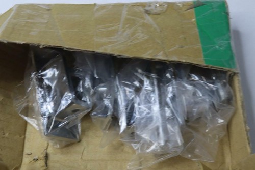 6 Pack - LOZIER ROMH-78ACSPD BRACKET FOR RECT HANGROD 6/CTN