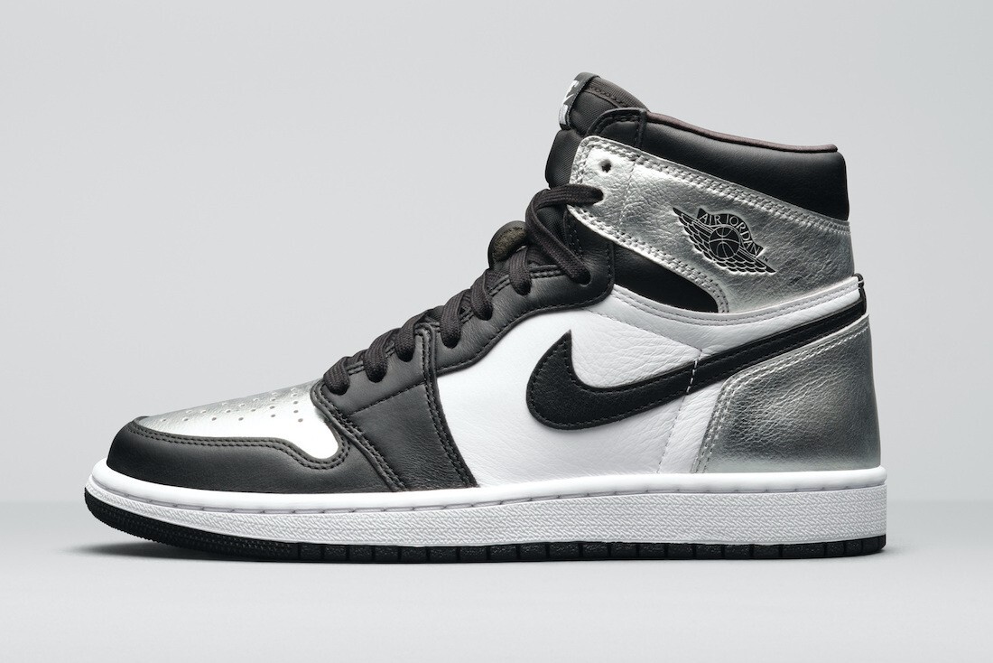 Pre-owned Jordan Air  1 High Og Wmns “silver Toe” Cd0461-001