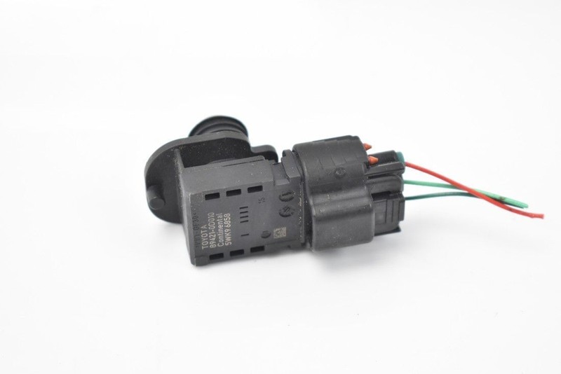 Servodrucksensor 89421-0d010 Yaris Iii 17- 89421-0d010 Toyota