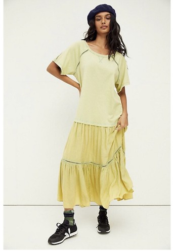 

Футболка Free People Sun Fade Отбеленная кислотной стиркой Платье миди, Luna moth green