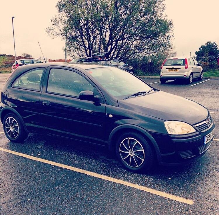 Vauxhall Corsa for sale *Low Mileage* in Caerphilly Gumtree