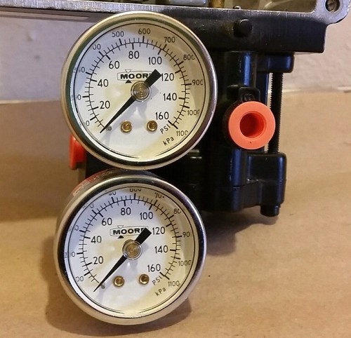 MOORE Electronic Valve Positioner Model 750E1B2GNNNF Input 4-20 B/M S521058-001