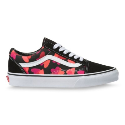 VANS - HEARTS Old Skool Shoes (NEW) Womens Sizes 6-11 VALENTINES Heart Love DS