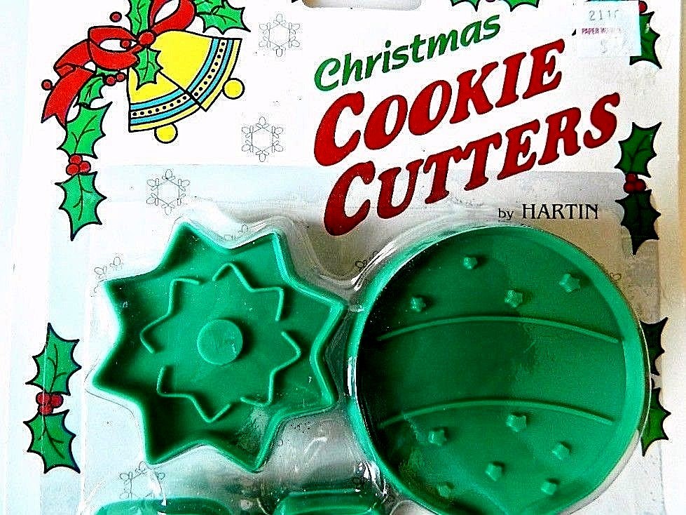 HARTIN Green Classic Kitchen Christmas Cookie Cutters Set Santa Train Star Bulb