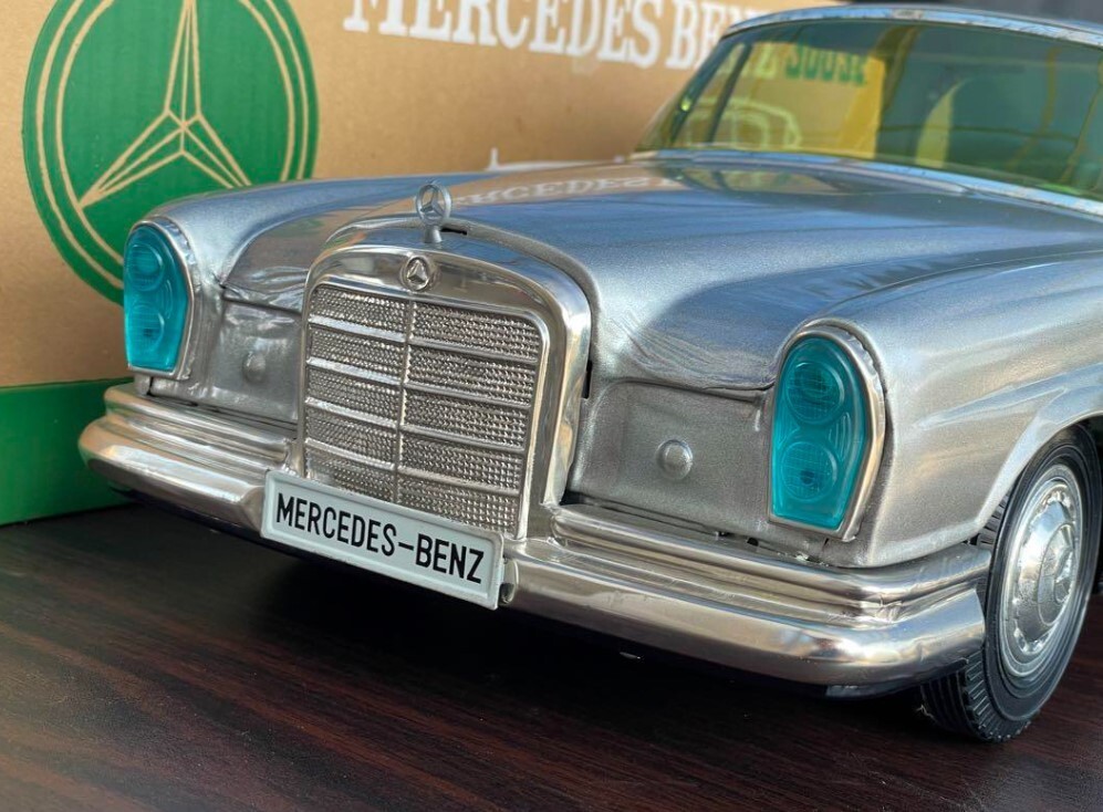 イチコー　ブリキ　【Mercedes Benz 300SE シルバー】 箱付き Ichiko Tin toy Mercedes Benz 300SE Silver W/BOX F/S FEDEX | eBay