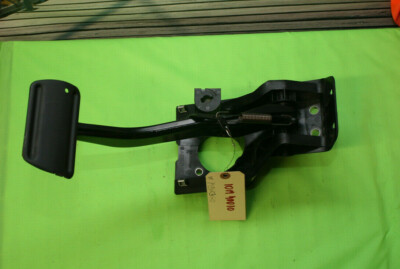 BRAKE Pedal Mercedes S-Class W221 C216 CL A2212900301 GENUINE OEM