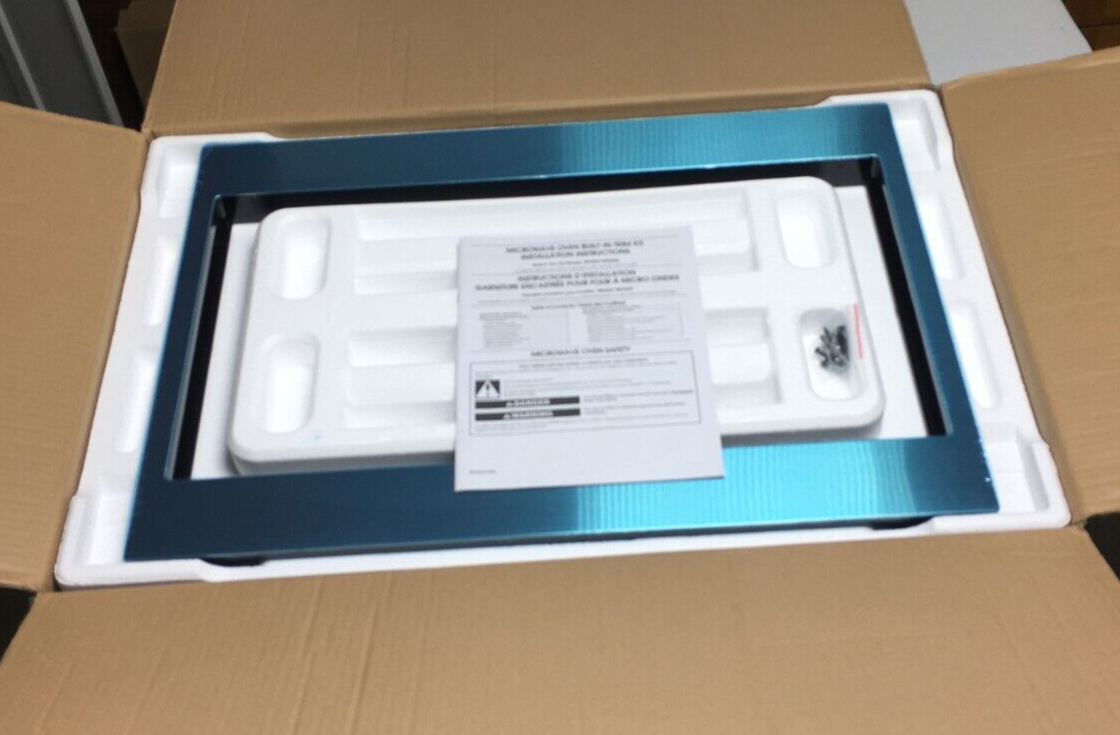 WHIRLPOOL 30" MICROWAVE STAINLESS STEEL TRIM KIT MODEL
