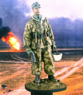 Verlinden 120mm 1/16 German Gebirgsjager Sniper WWII Vignette with Base 2076