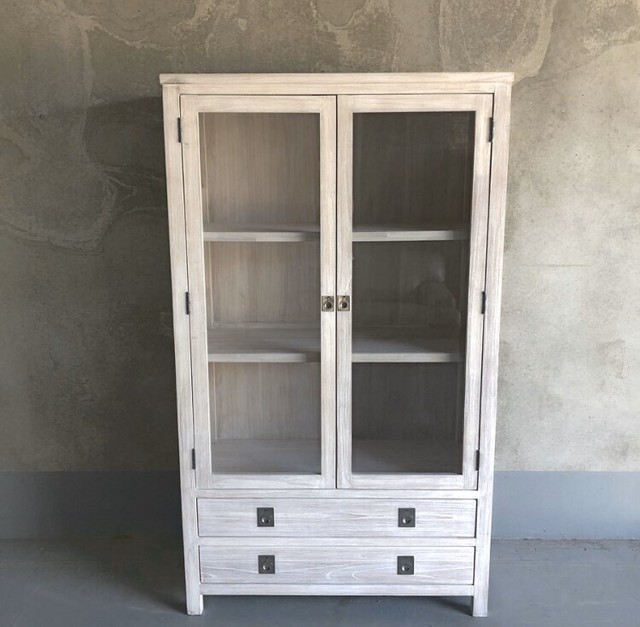 BRAND NEW Freedom Display Cabinet in Excellent Condition ...