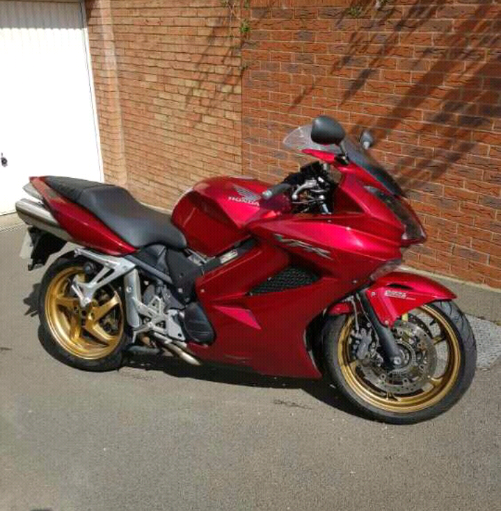 Honda vfr800 vtec