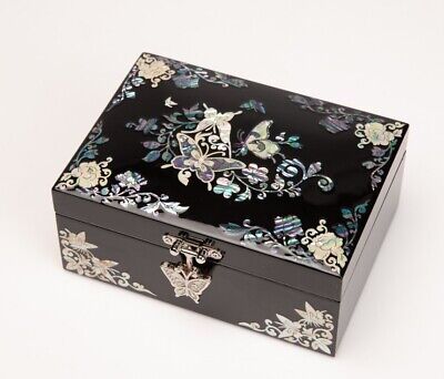 Korean Mother of Pearl Oriental Asian Vintage Butterfly Earring Jewerly Box