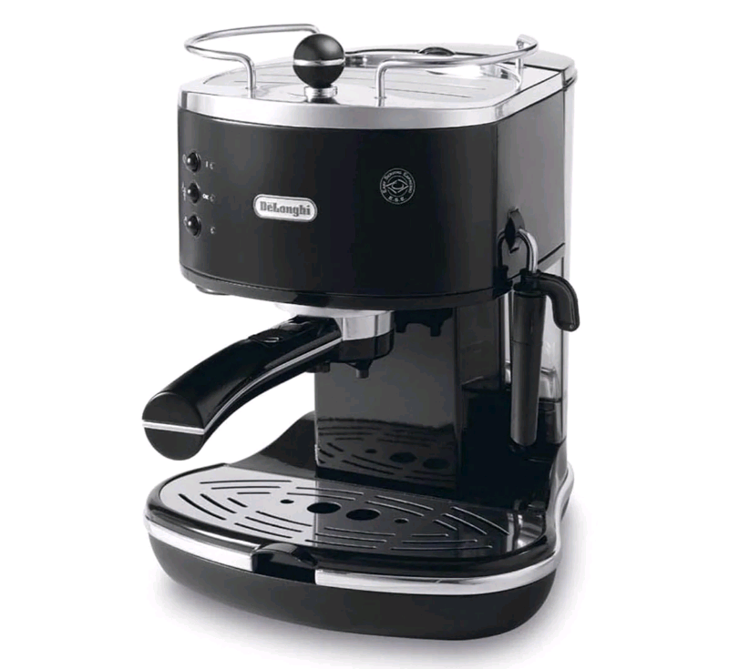 Delonghi Coffee Machine with Milk Frother in Leeds City