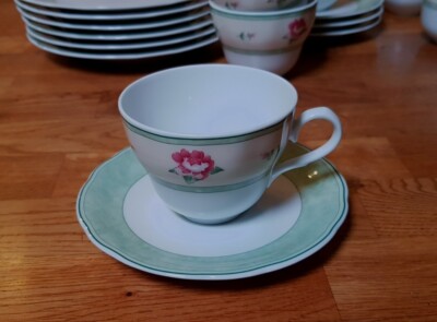 1 x TCM Kaffeetasse + Unterteller (von mehreren) rote Rosen Blumendekor Blüten
