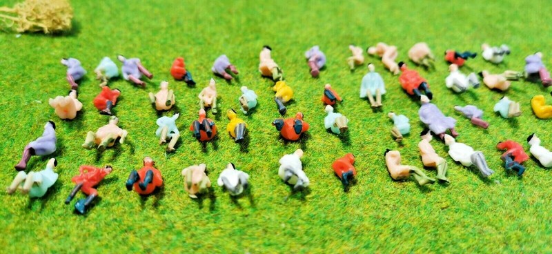 100x Figuren Sitzende Reisende - Ideal FÃ¼R Waggons - Konvolut Set - Passen Zu H0