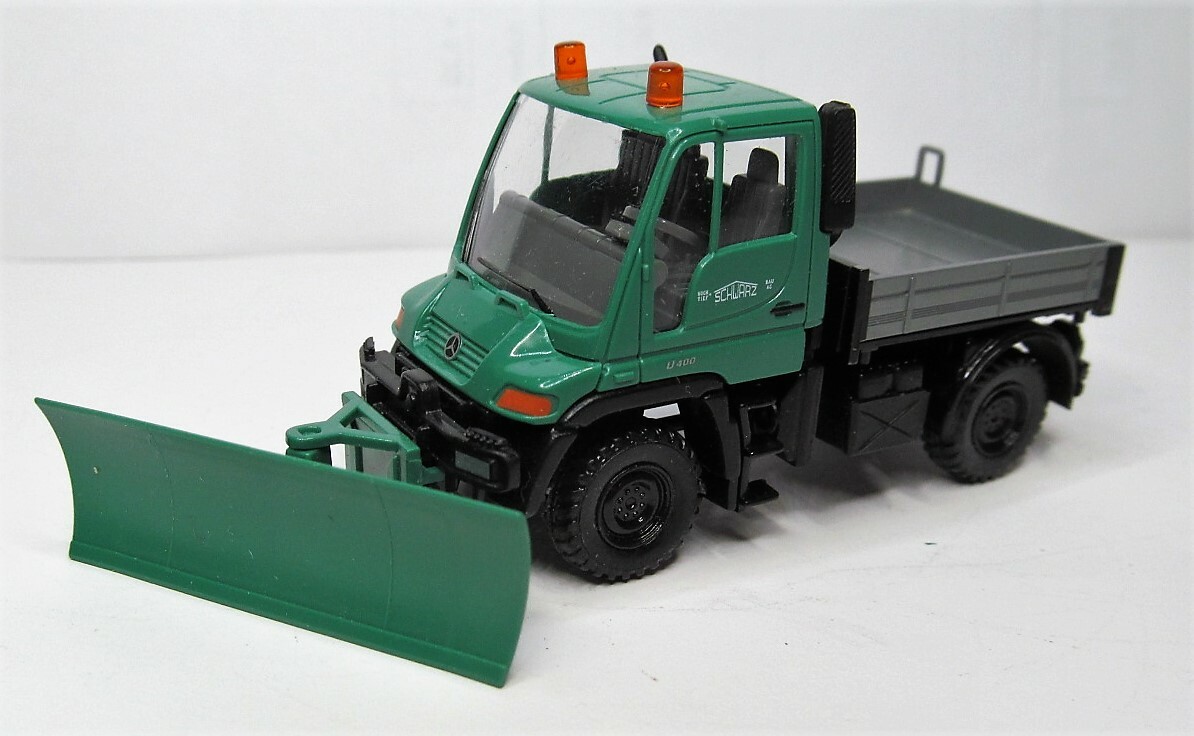 Mercedes Unimog u400