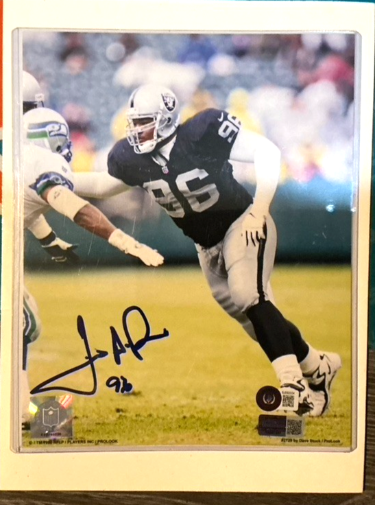 🏈 Darrell Russell Signed 8x10 Licensed Photo COA: BAS Beckett Oakland Raiders