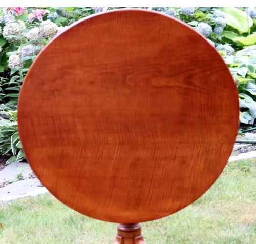 18th CENTURY ANTIQUE TILT TOP TABLE TIGER MAPLE W/BIRD CAGE