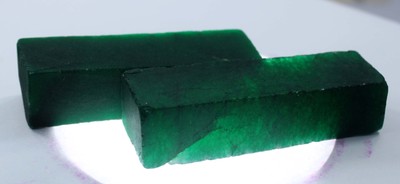 520 Ct Natural Emerald Huge Rough Earth Mined Certified Green Loose Gemstone