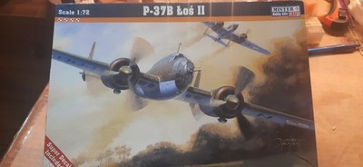 PZL P-37B Los II Bomber Of Second War Scale 1/72 Mister Craft ( Hobby Kits ) New