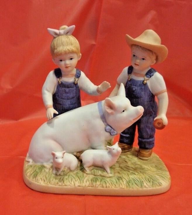 Denim Days PRIZE PIG #8813 Year of Pig Retired Gift Home Interiors Homco EUC