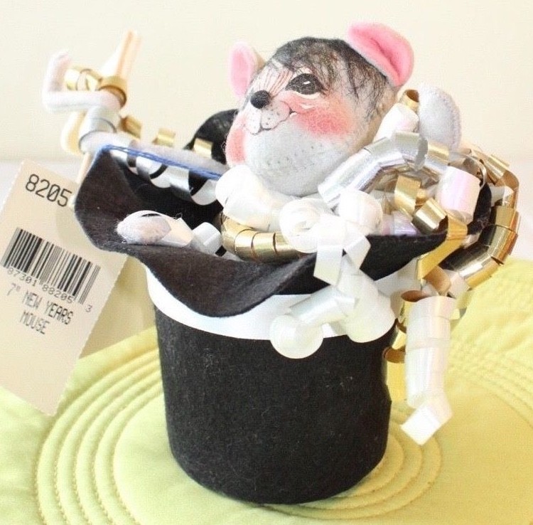 Annalee New Year Doll 7