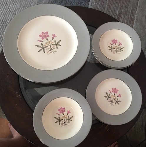 8 Lot Homer Laughlin Cavalier Eggshell China 4 Plates, 2 Berry Bowls, 2 Saucers