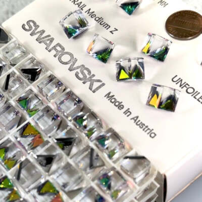 Swarovski 4841 Crystal Vitrail Medium Z Angled Cube Fancy Stones 8pcs size 10mm