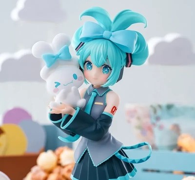 17cm Hatsune Miku Anime Figure Cinnamoroll Pvc Statue Collection Model Dolls