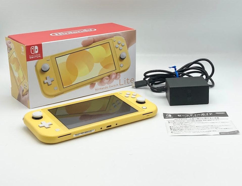 スイッチライト　イエロー 51KdEdbRs-L._UF350,350_QL50_.jpg