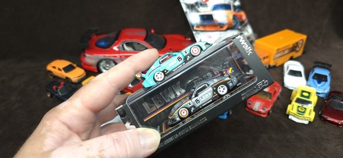 Chase! Inno64 Mazda RX7 (FD3S) LBWK LB-SUPER SILHOUETTE Chase! Inno64 Mazda RX7 (FD3S) LBWK LB-SUPER SILHOUETTE