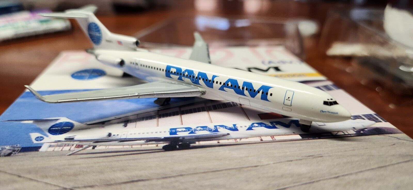 1/400 DRAGON WINGS Boeing 727-2J0 Advanced Pan Am BNIB 1/400 DRAGON WINGS Boeing 727-2J0 Advanced Pan Am BNIB