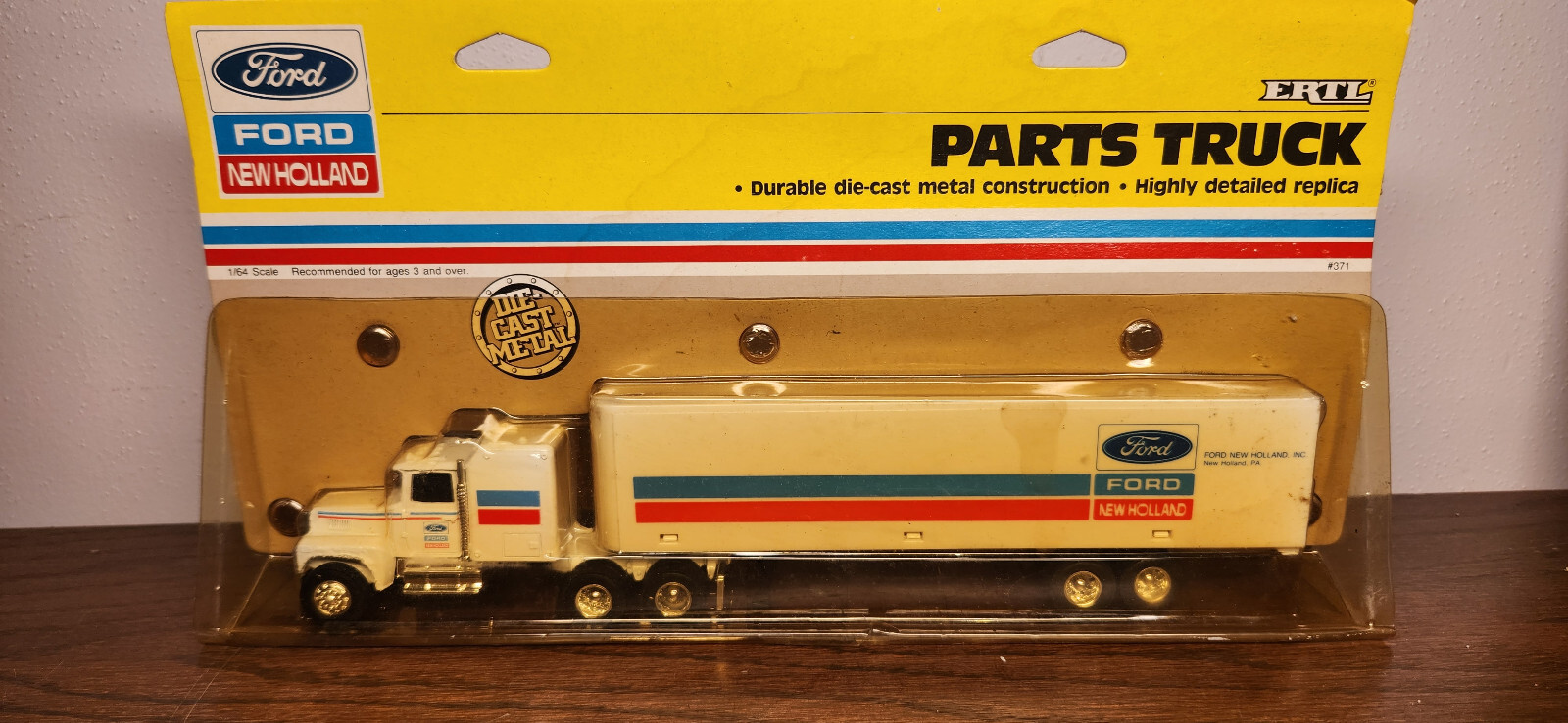 トイザラス/ERTL 1980's 21 Inch Trailer トイザラス/ERTL 1980's 21 Inch Trailer TOYS〝R”US/ERTL
