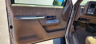 image 3 of interior