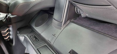 image 13 of interior