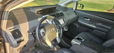 image 3 of interior