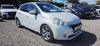 2015 Peugeot 208 E vti Hatchback  Petrol  Automatic