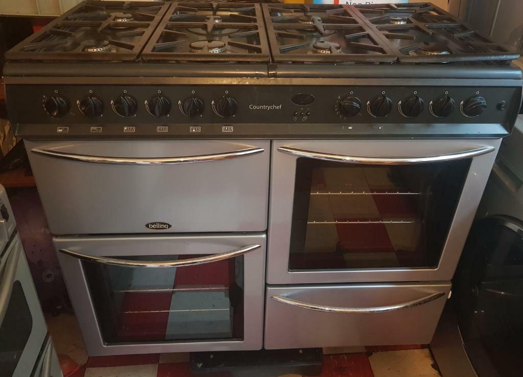 Belling 8 Burners 100cm Wide Range Gas Cooker In Burnley