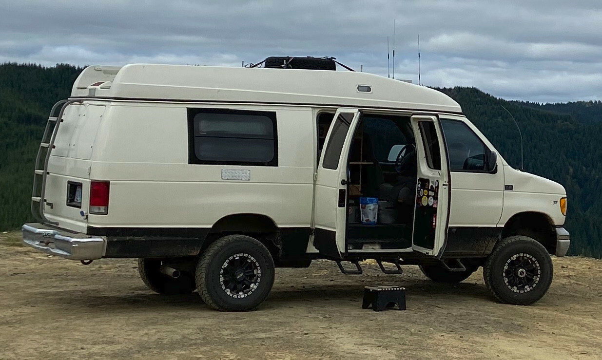 4x4 Quigley Ford E350 Camper Van Used Custom for sale in Eugene