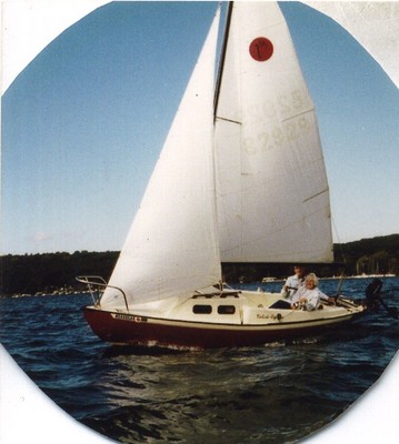 1983 Victoria 18 Used